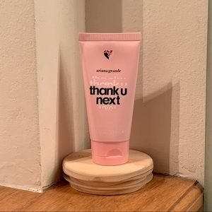 Ariana Grande TUN Body Soufflé (w/ heart mirror gift)